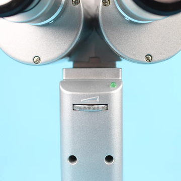 Quality Portable Slit Lamp Microscope LED Lamp With Aluminum Carry Case 2 Batteries