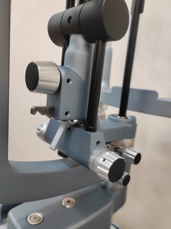 High Quality Digital Slit Lamp BL-99 with Built in Yellow Filter for sale Ophthalmology Equipment,Elegant Looking New Aupha series slit lamp with LED illumination
